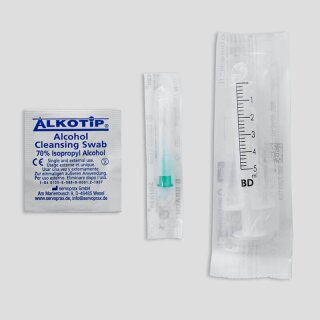 Set of disposable syringe needle